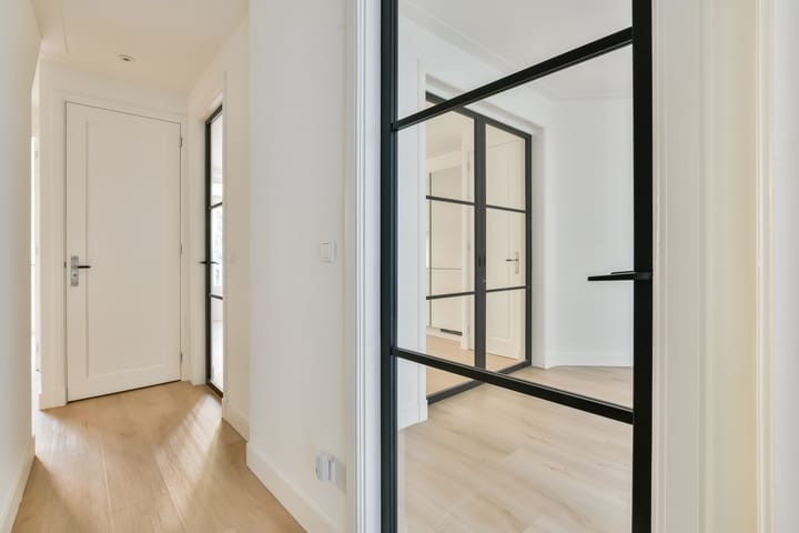 Photo 2 of Diezestraat 19-1