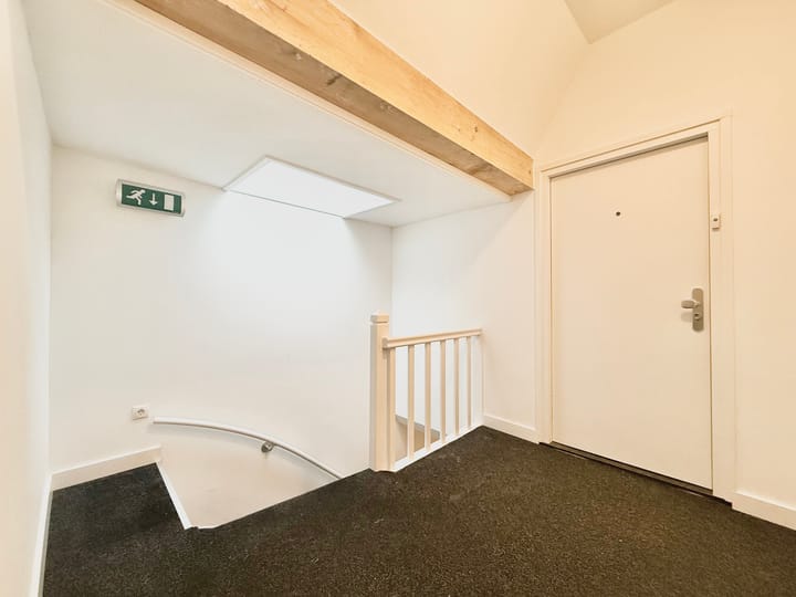 Foto 10 van Hinthamerstraat 207-E