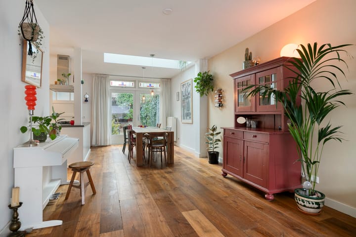 Foto 11 van Rosa Manusstraat 21