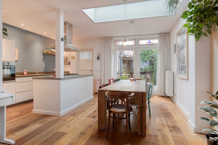 Foto 12 van Rosa Manusstraat 21