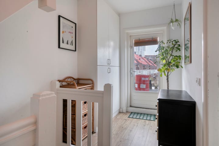 Foto 21 van Rosa Manusstraat 21