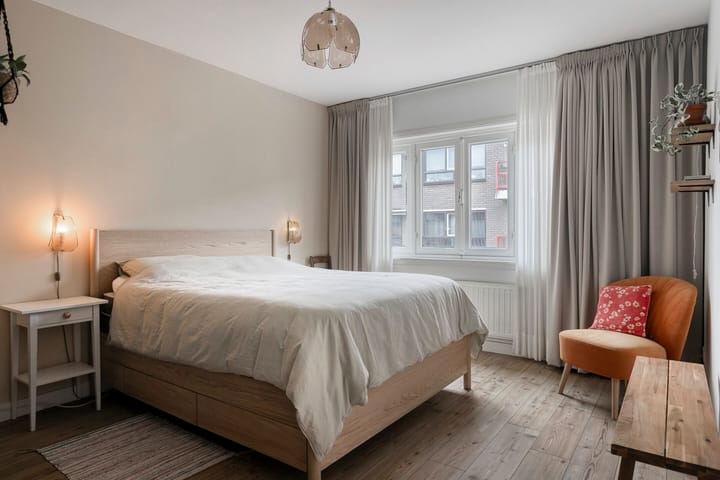 Foto 22 van Rosa Manusstraat 21