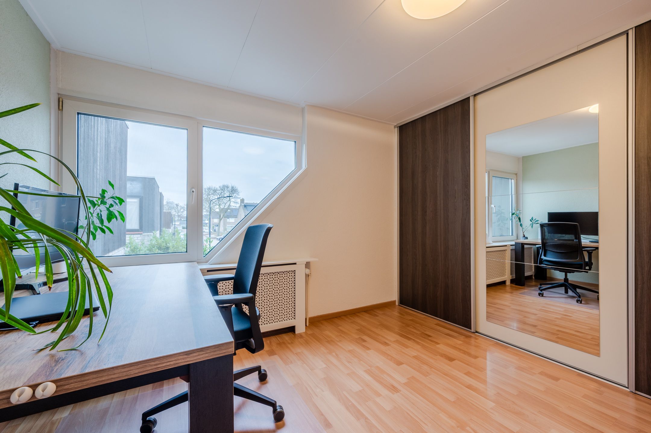 Foto 15 van Penning 27