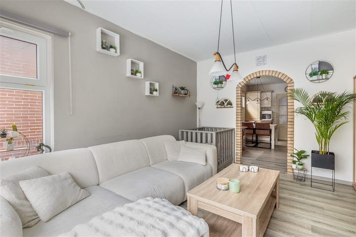 Foto 11 van Langeleegte 121