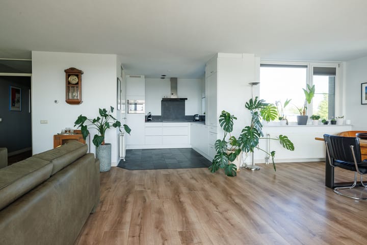 Foto 18 van Lemmerstraat 145