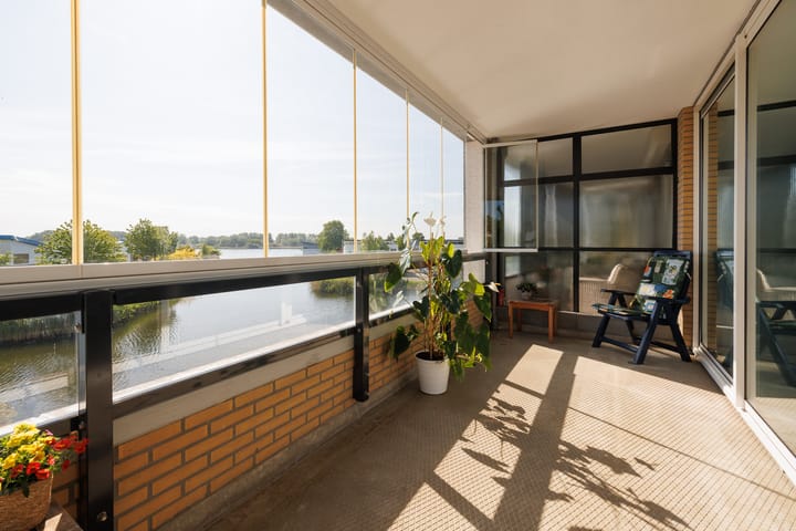 Foto 22 van Lemmerstraat 145