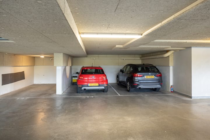 Foto 34 van Lemmerstraat 145