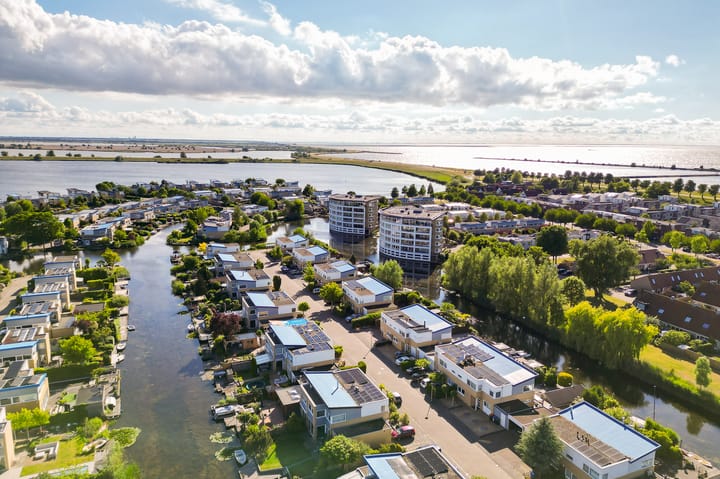 Foto 35 van Lemmerstraat 145