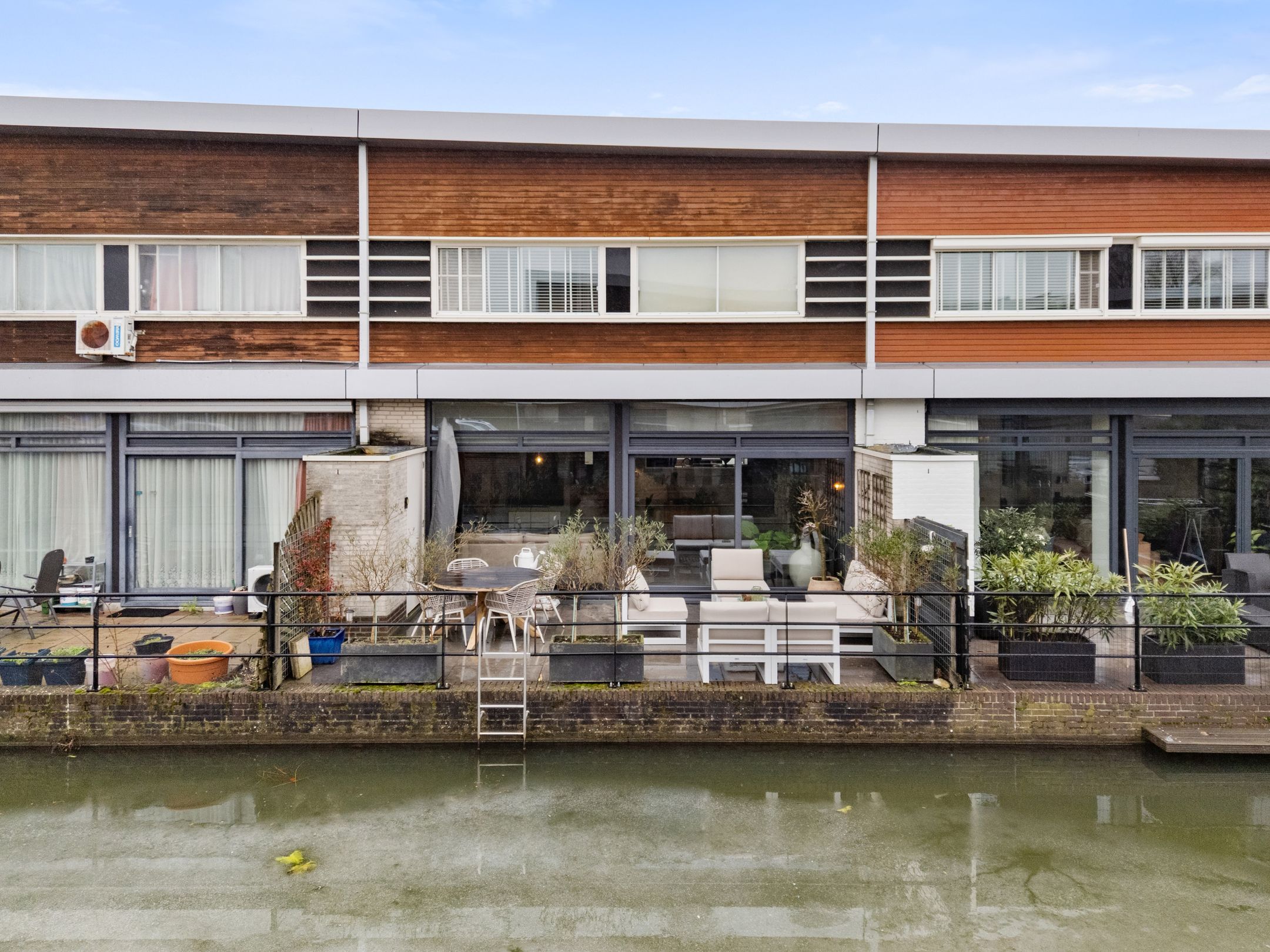 Buying a house in The Netherlands., Catharinaplaatjes 26