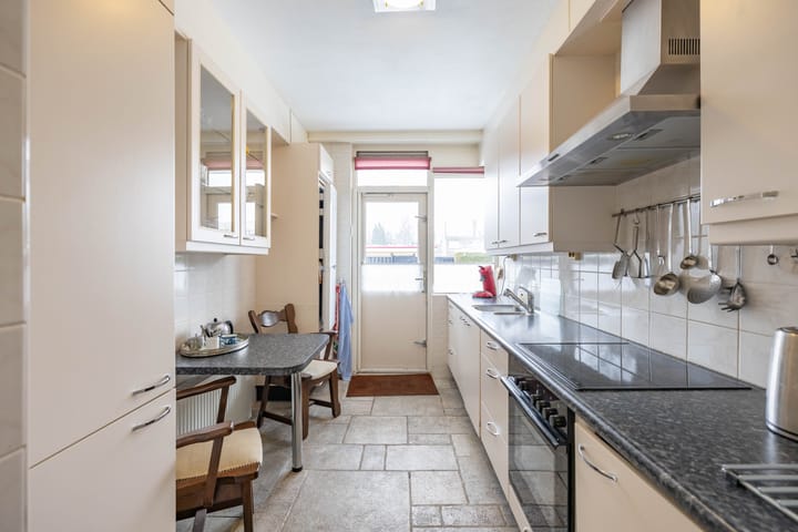 Photo 15 of Zonnelaan 319