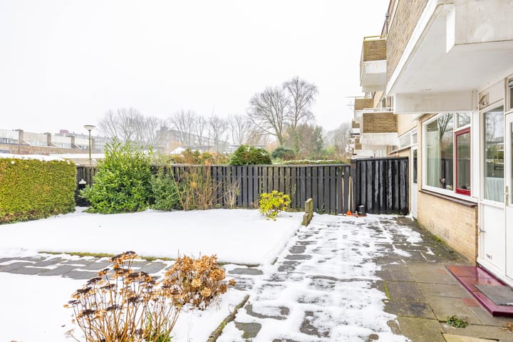 Photo 28 of Zonnelaan 319