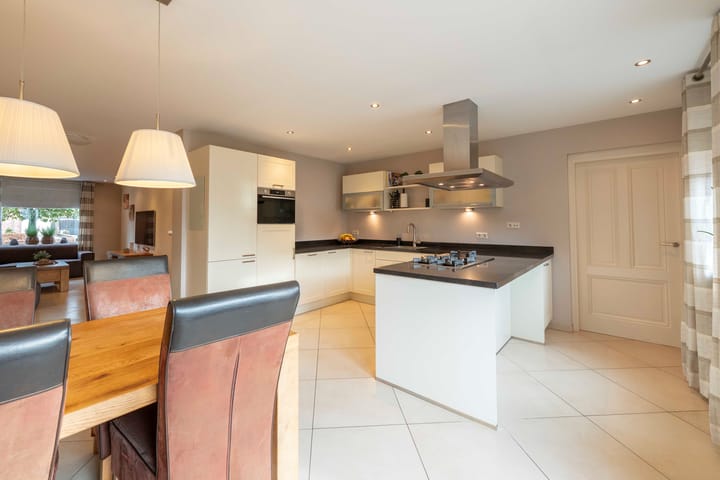 Foto 20 van Julianastraat 34