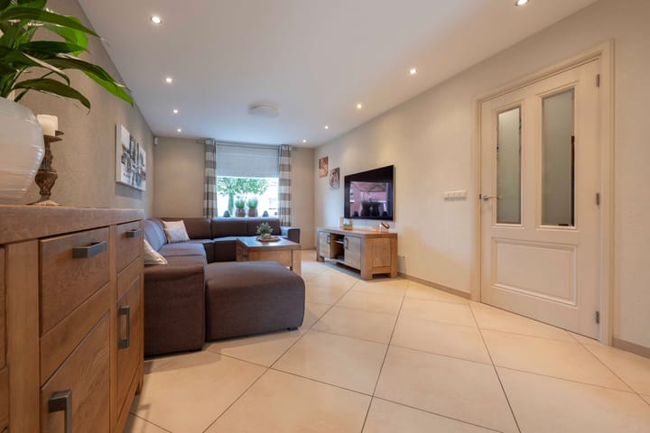 Foto 14 van Julianastraat 34