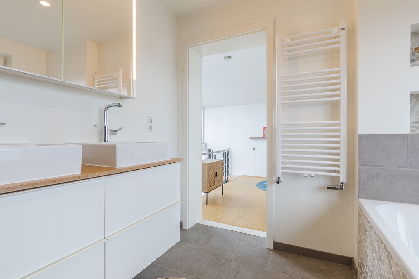 Foto 49 van Gausweg 9