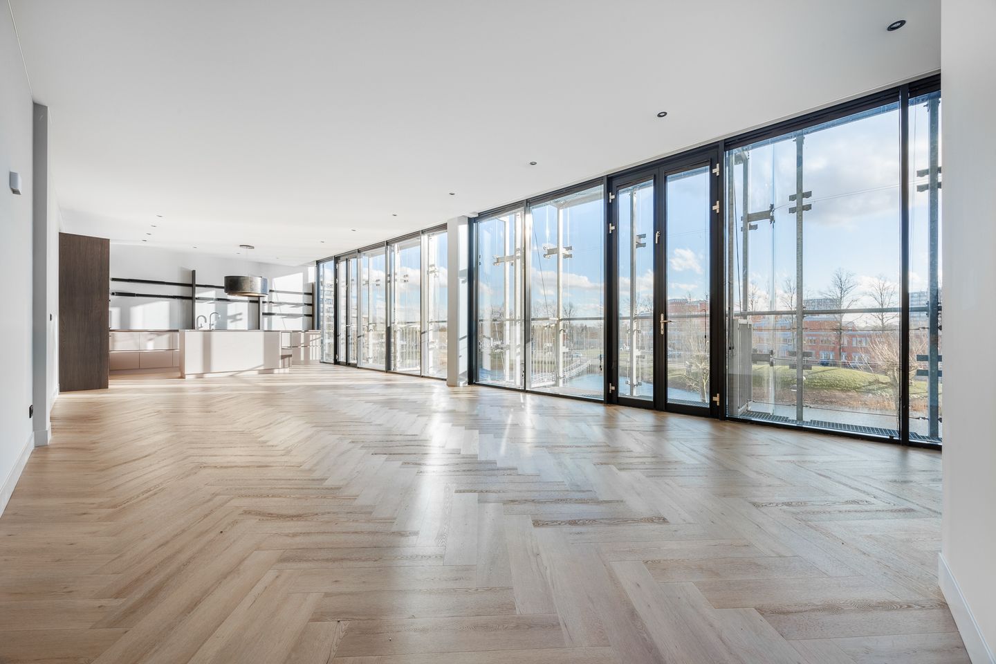 Photo 10 of Zilverparkkade 131