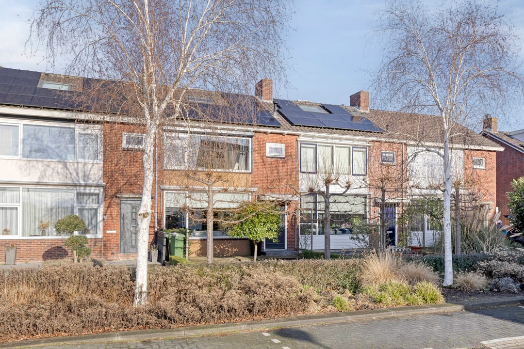 Photo 2 of Cort van der Lindenlaan 28