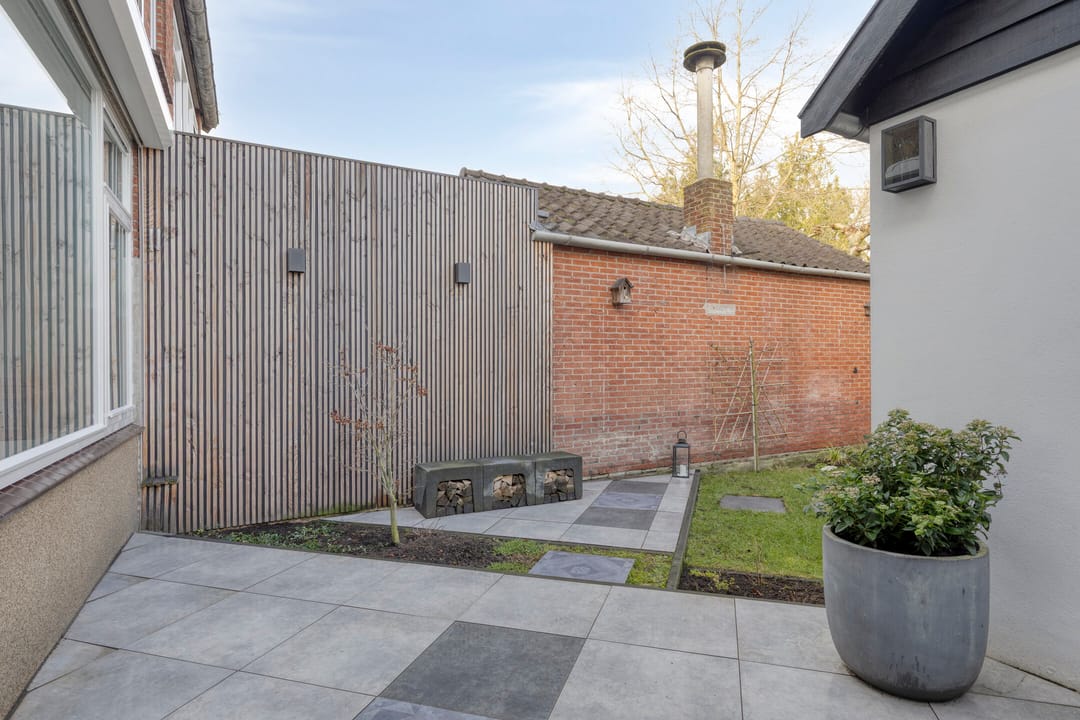 Photo 26 of Cort van der Lindenlaan 28