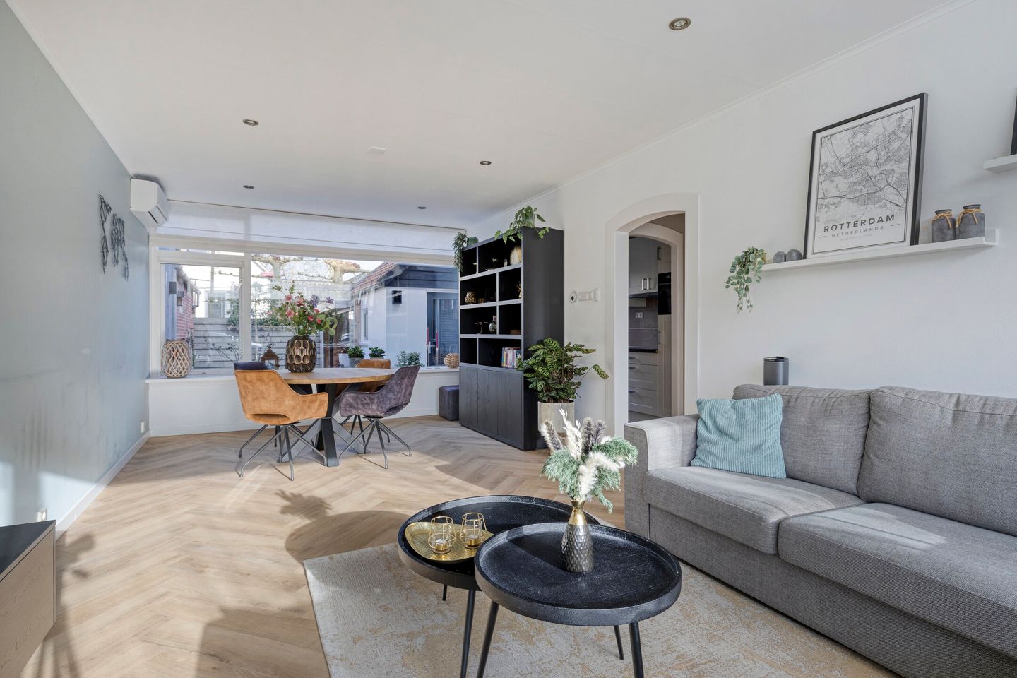 Photo 5 of Cort van der Lindenlaan 28