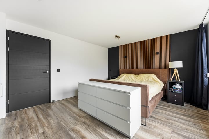 Photo 16 of Berliozstraat 7