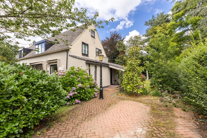 Photo 3 of Molenweg 1