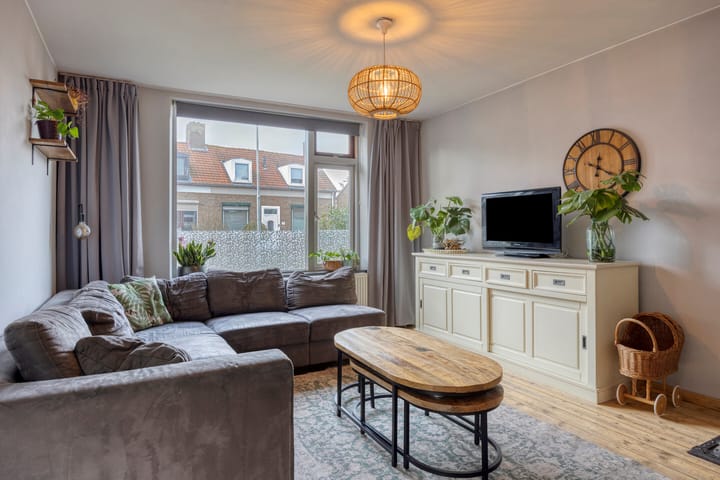 Foto 2 van Rooseveltweg 37