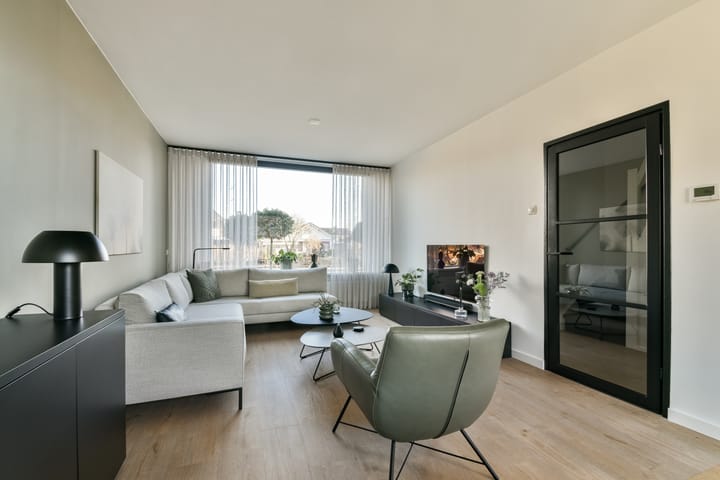 Foto 9 van Jac. P. Thijssesingel 52