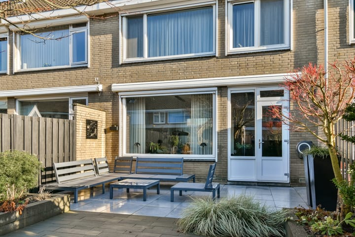 Foto 30 van Jac. P. Thijssesingel 52