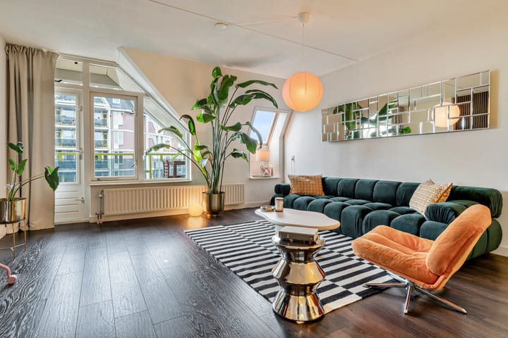 Photo 2 of Anna Paulownahof 148