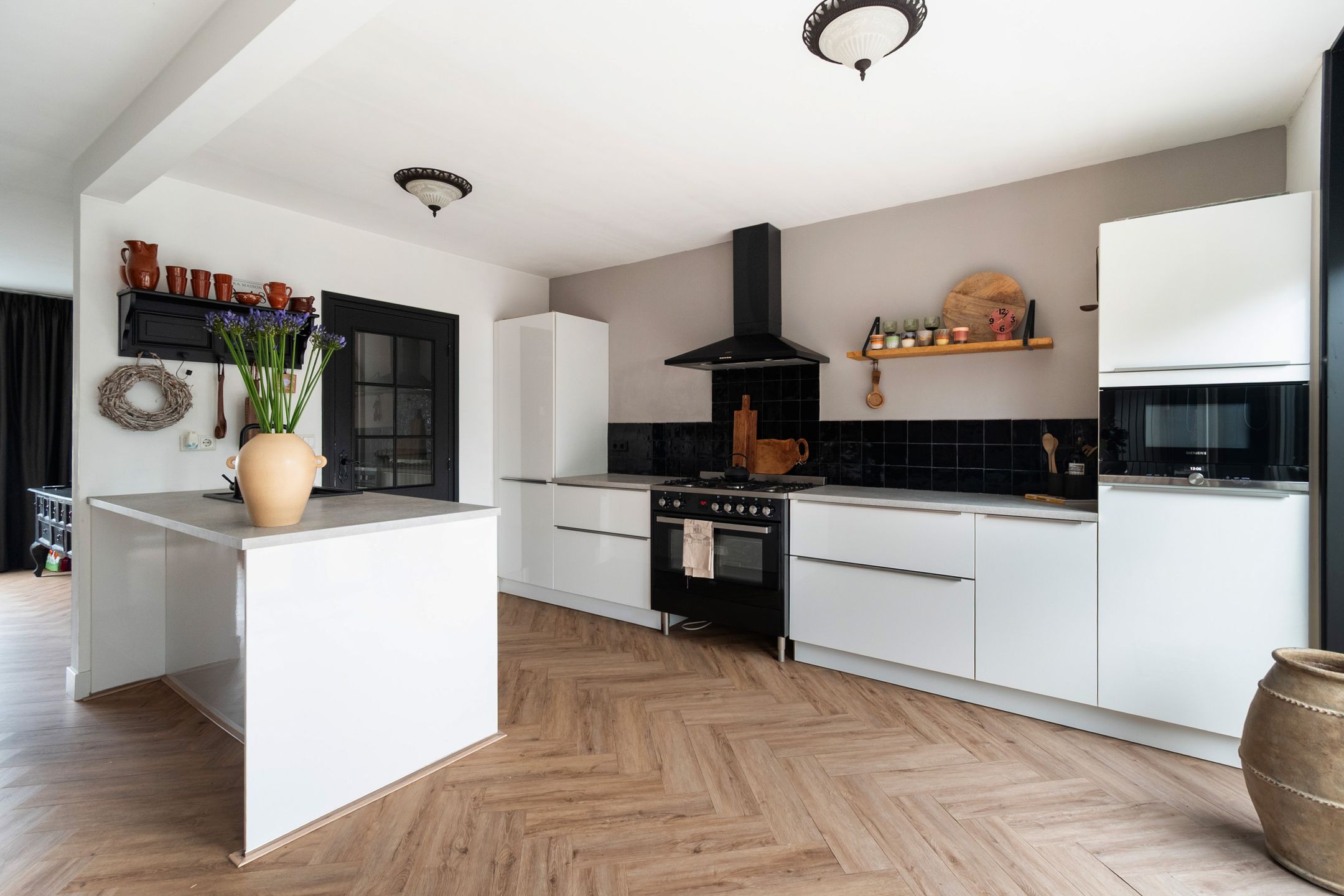 Foto 18 van Wielewaalstraat 108