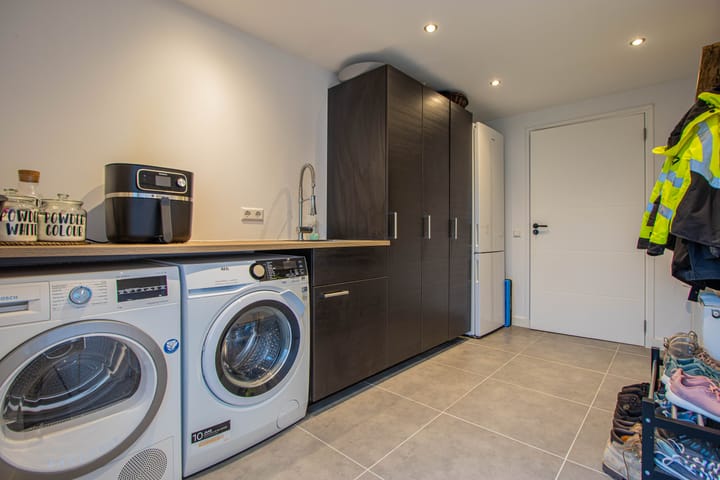 Photo 27 of Bevelandselaan 28