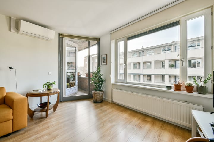 Foto 9 van De Wittenkade 239