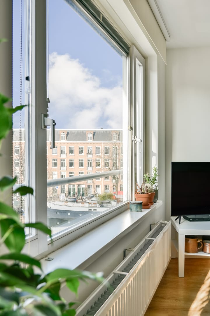 Foto 11 van De Wittenkade 239