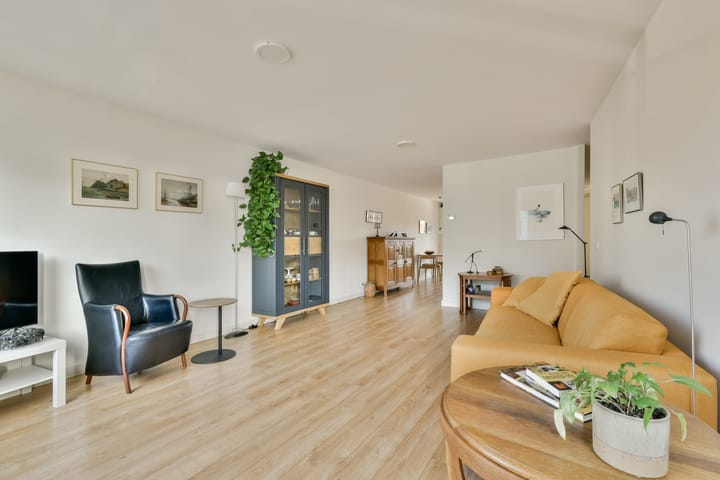 Foto 13 van De Wittenkade 239