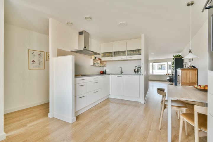 Foto 16 van De Wittenkade 239