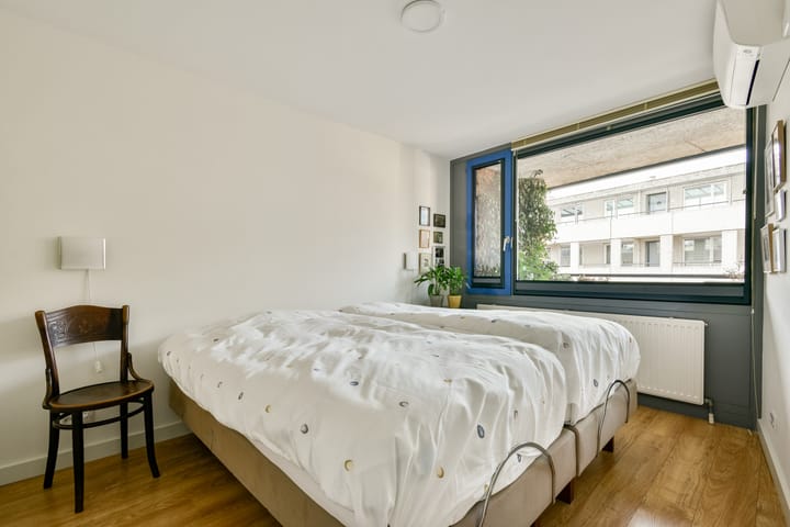 Foto 20 van De Wittenkade 239