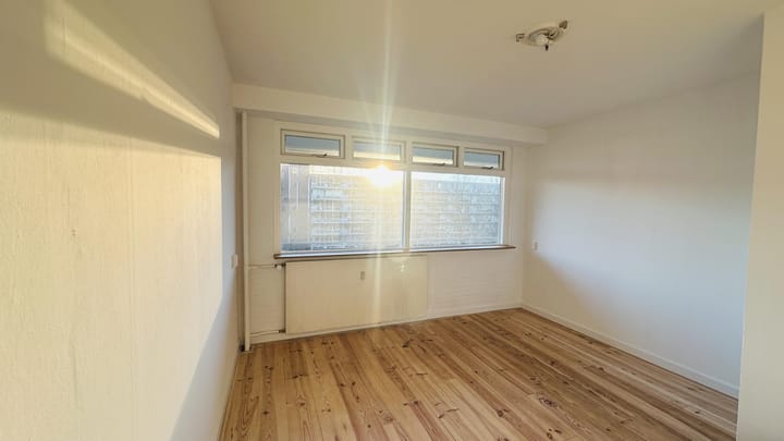 Foto 20 van Dirk Costerplein 122