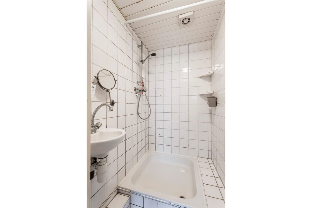 Photo 16 of Troelstraweg 2