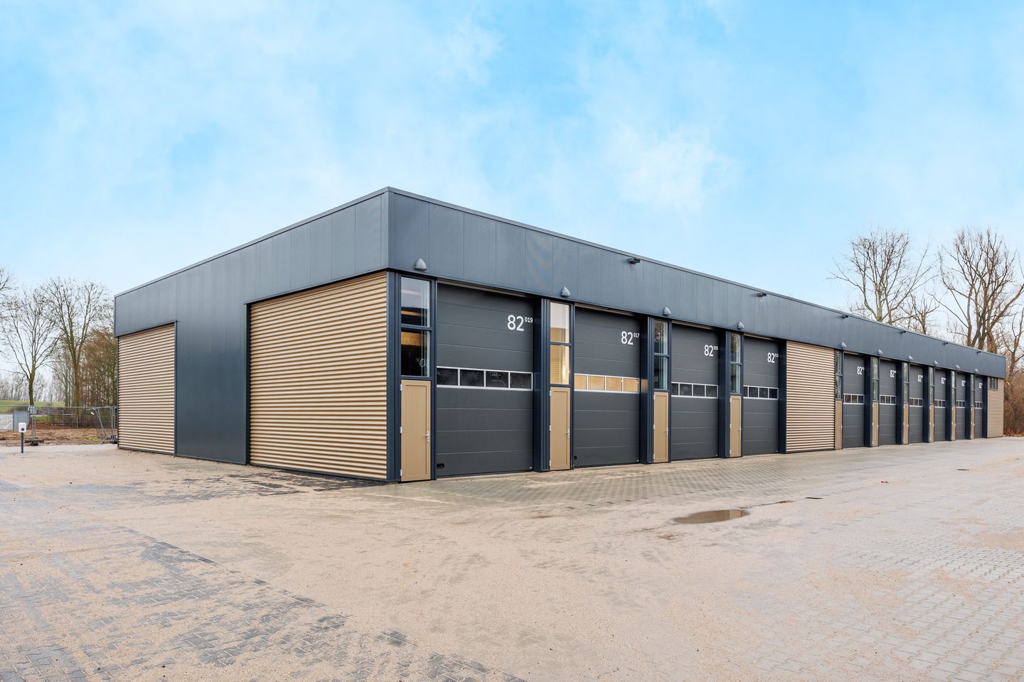 Bekijk foto 1 van Kerkstraat 82-017