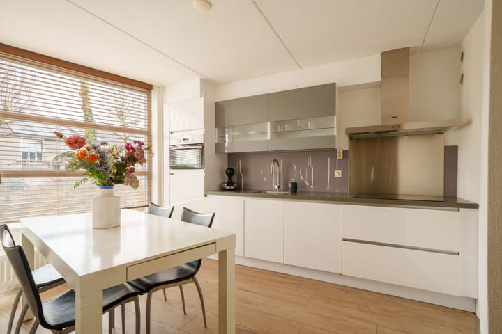 Photo 2 of Verzetslaan 66