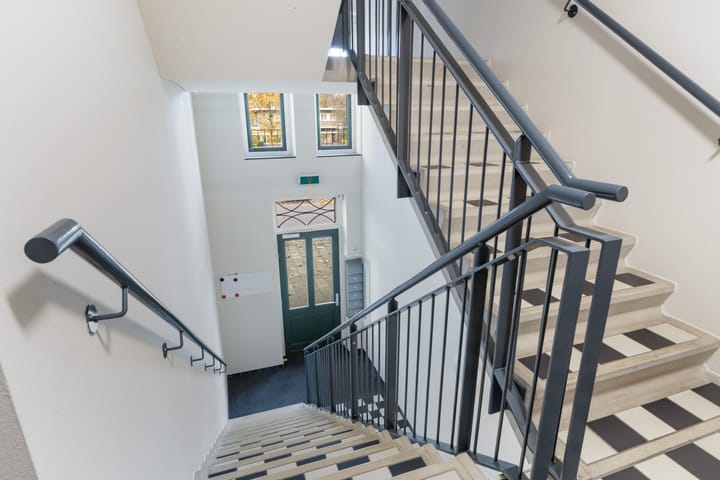 Foto 7 van Kronenburgplantsoen 12-L