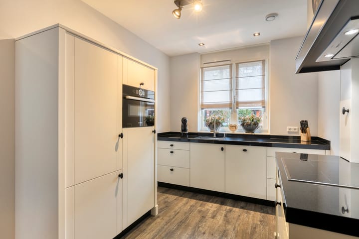 Foto 10 van Schoolstraat 37