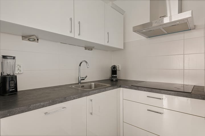 Photo 14 of Ritsaert 33