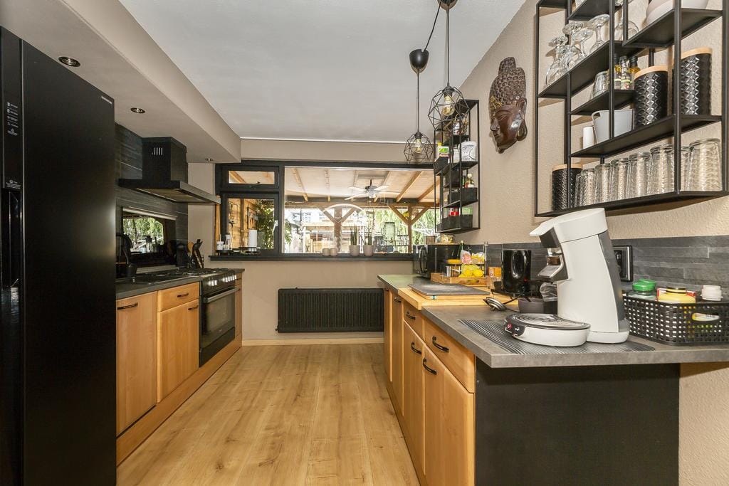 Foto 8 van Willemstraat 158