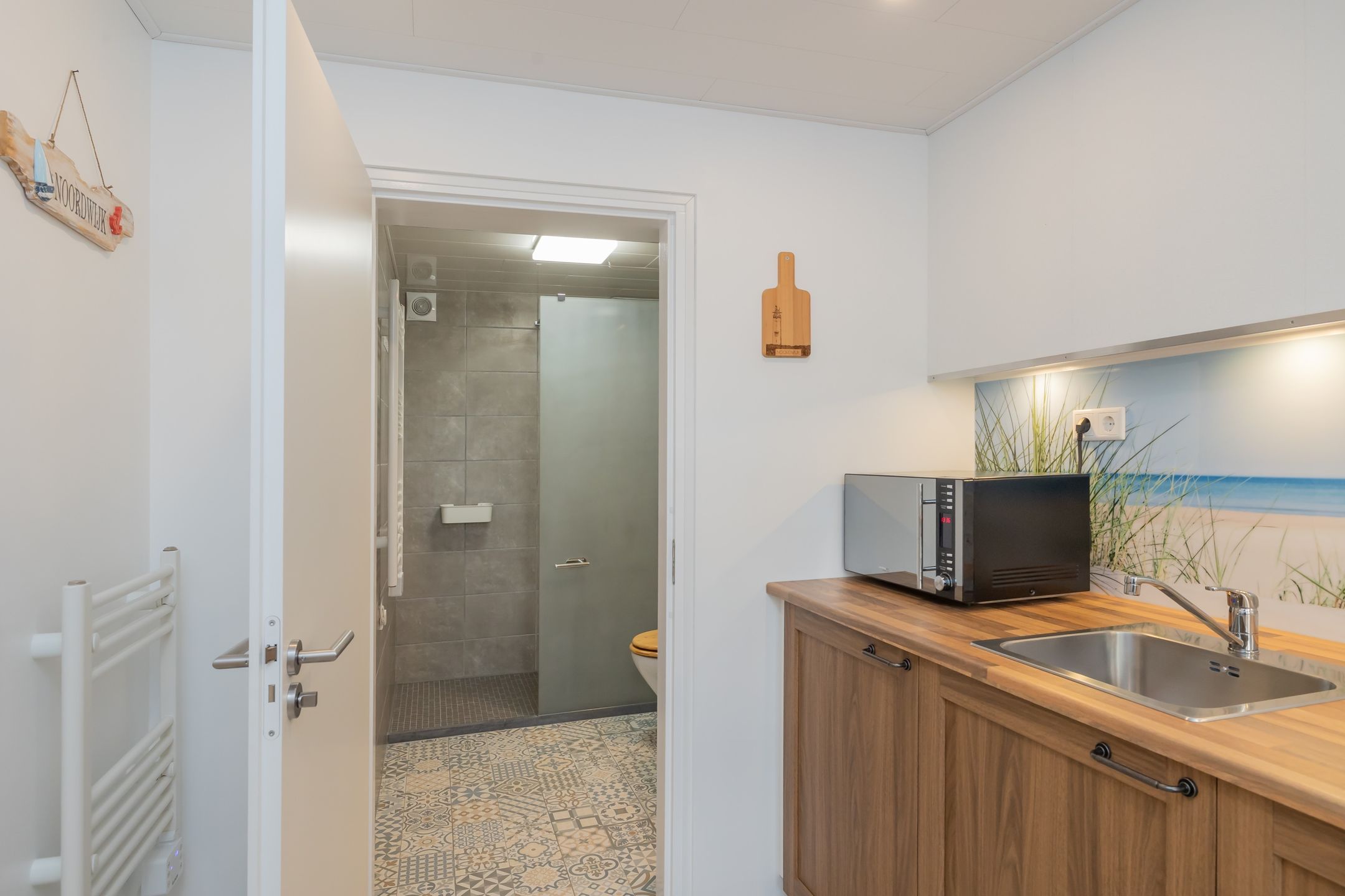 Photo 12 of Prins Bernhardstraat 4