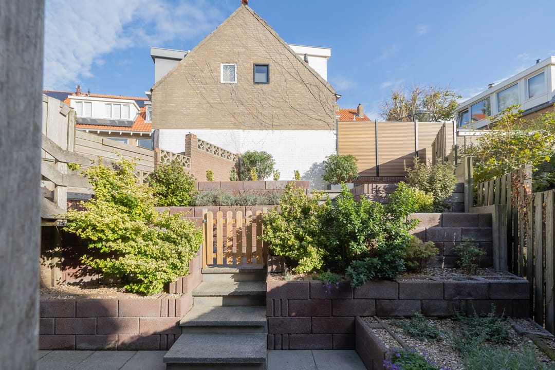 Photo 17 of Prins Bernhardstraat 4