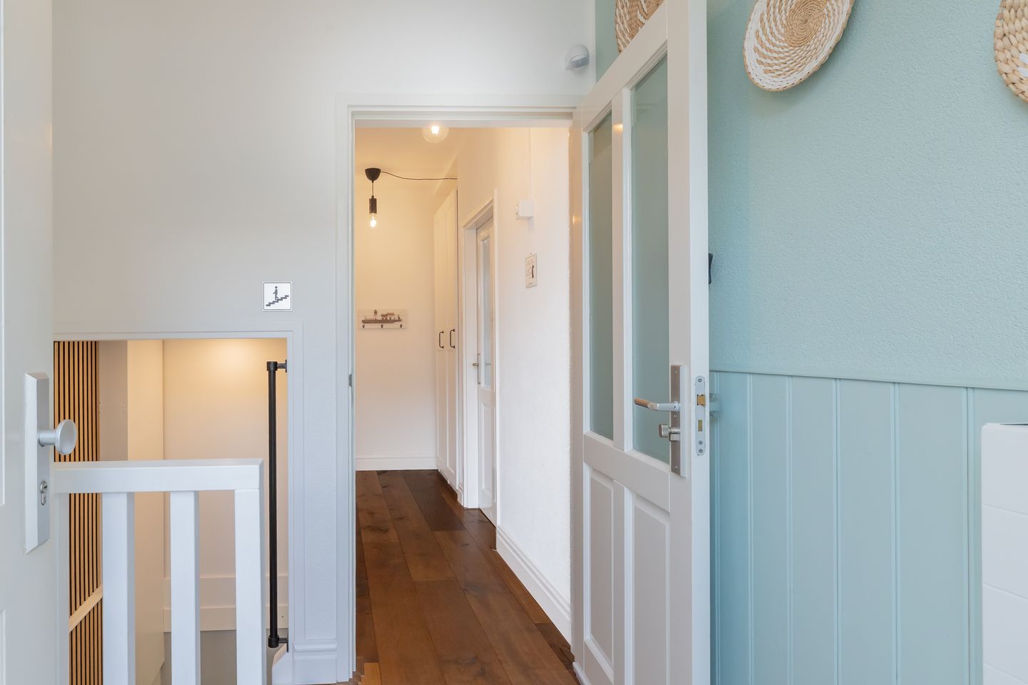 Photo 20 of Prins Bernhardstraat 4