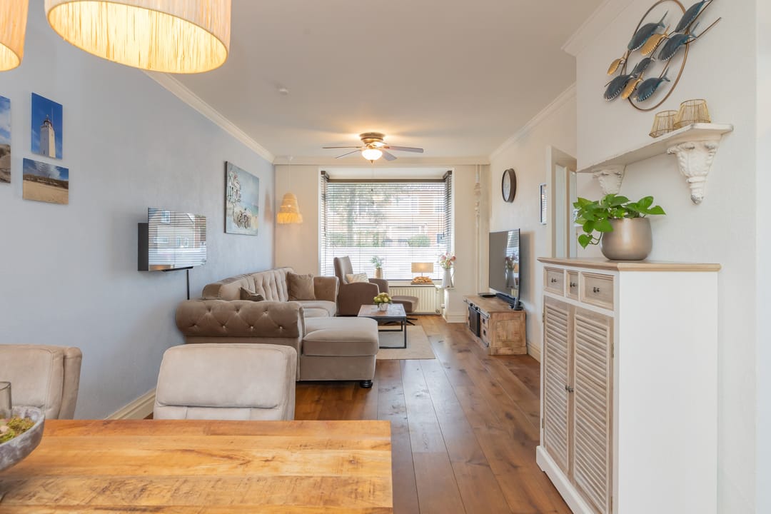 Photo 26 of Prins Bernhardstraat 4