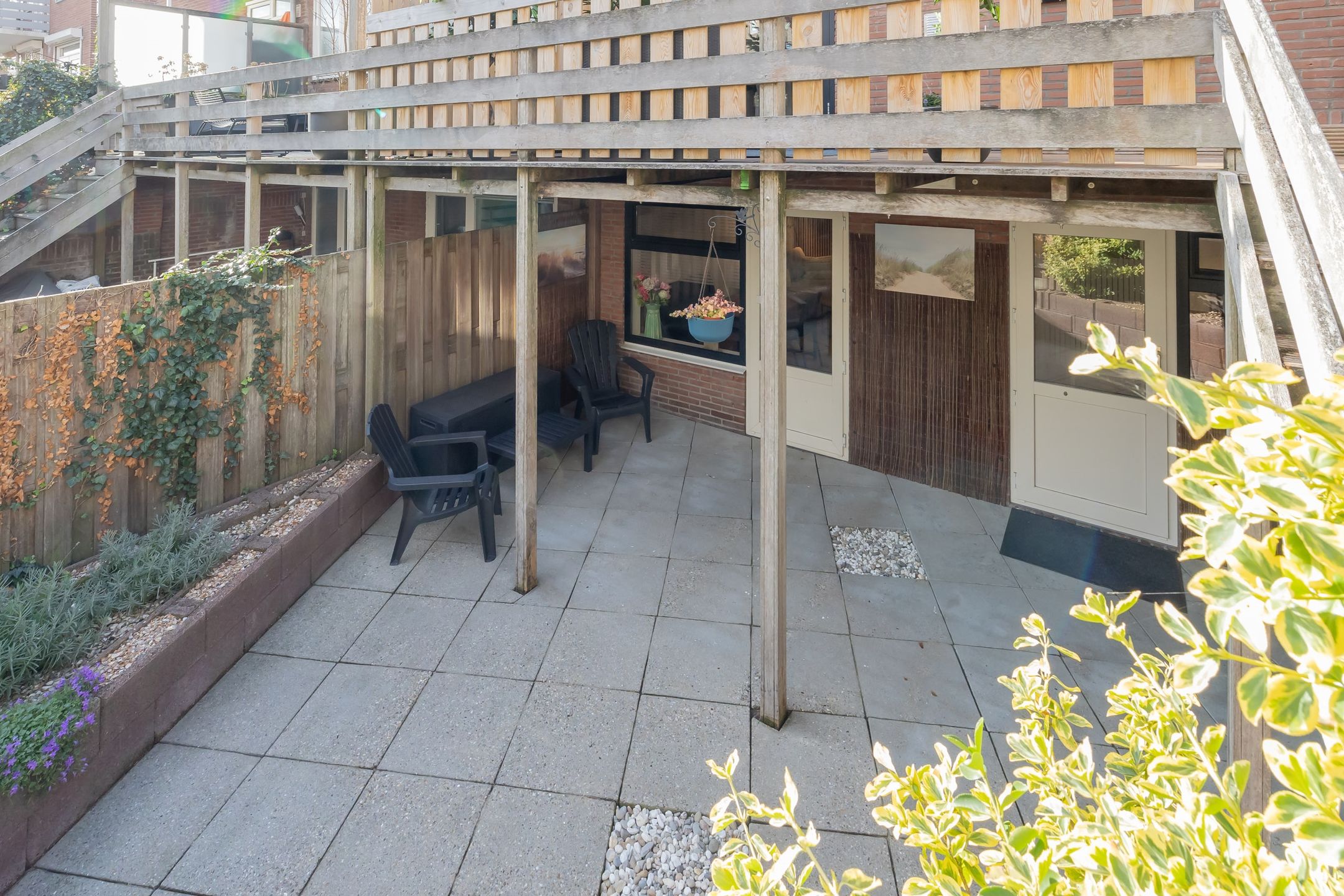 Photo 33 of Prins Bernhardstraat 4