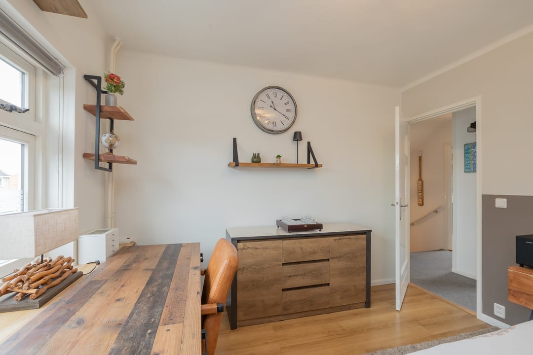 Photo 43 of Prins Bernhardstraat 4