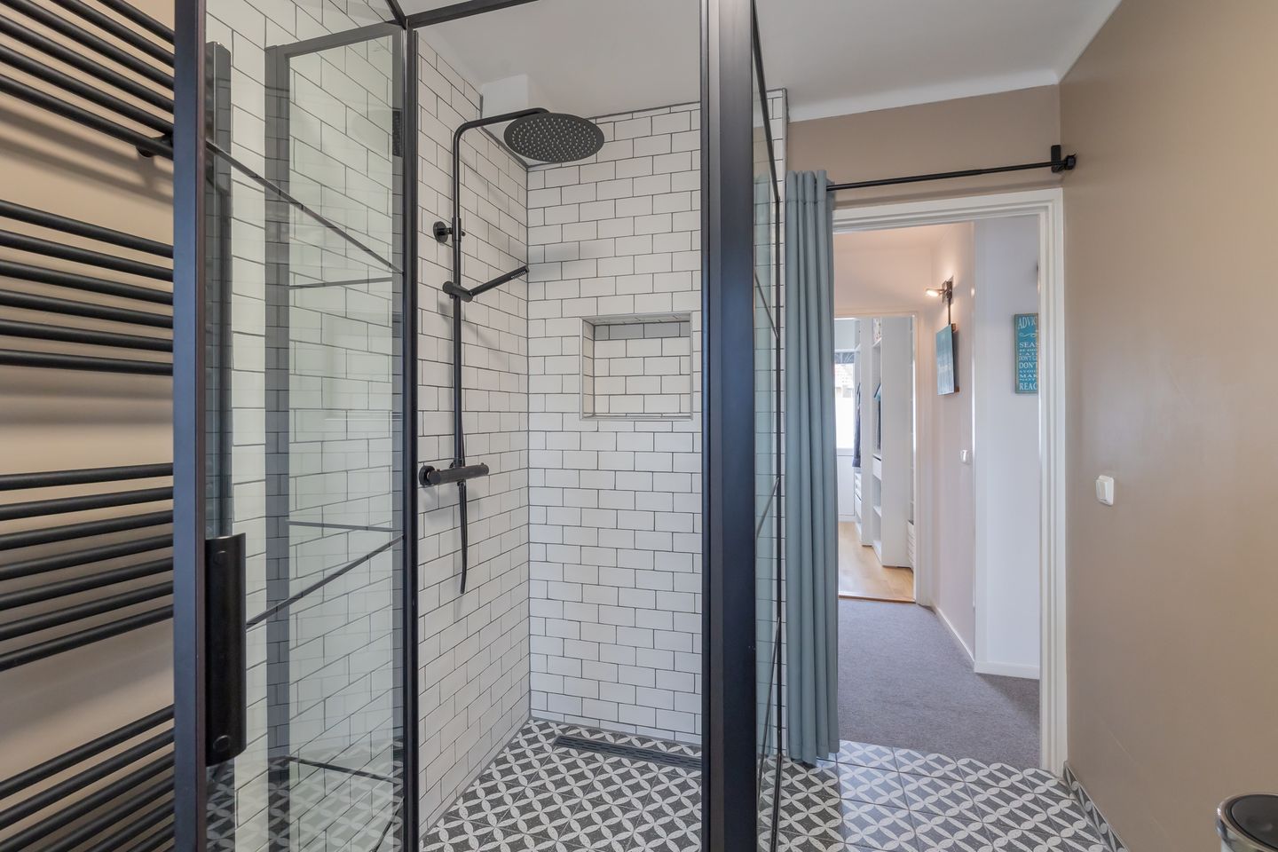 Photo 50 of Prins Bernhardstraat 4